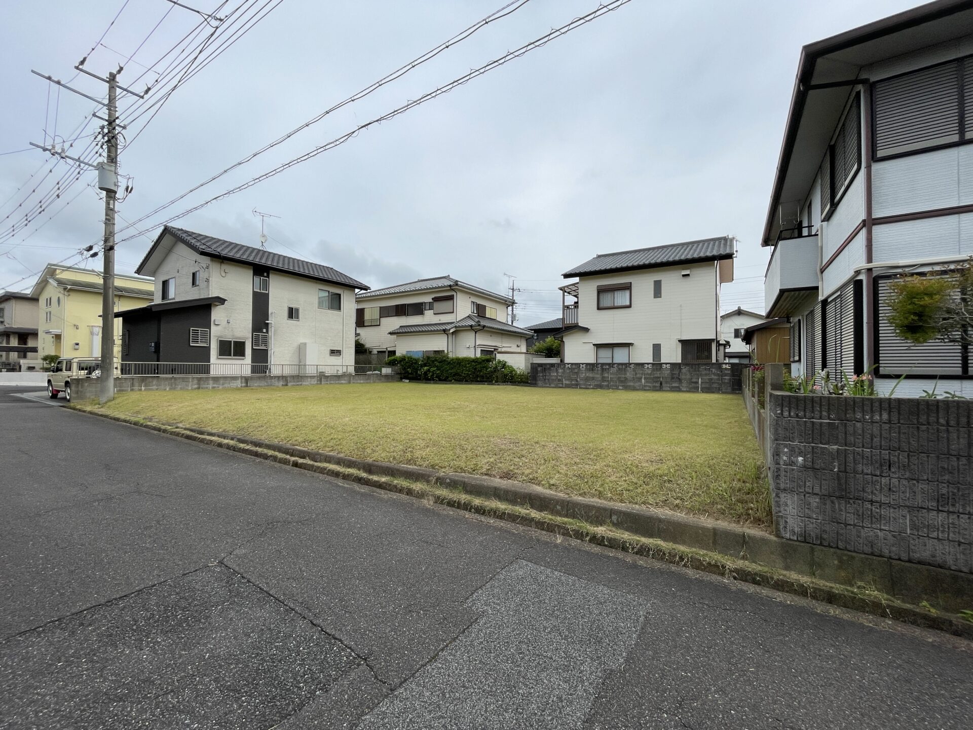 香取市岩ヶ崎台　住宅用地　1,300万円